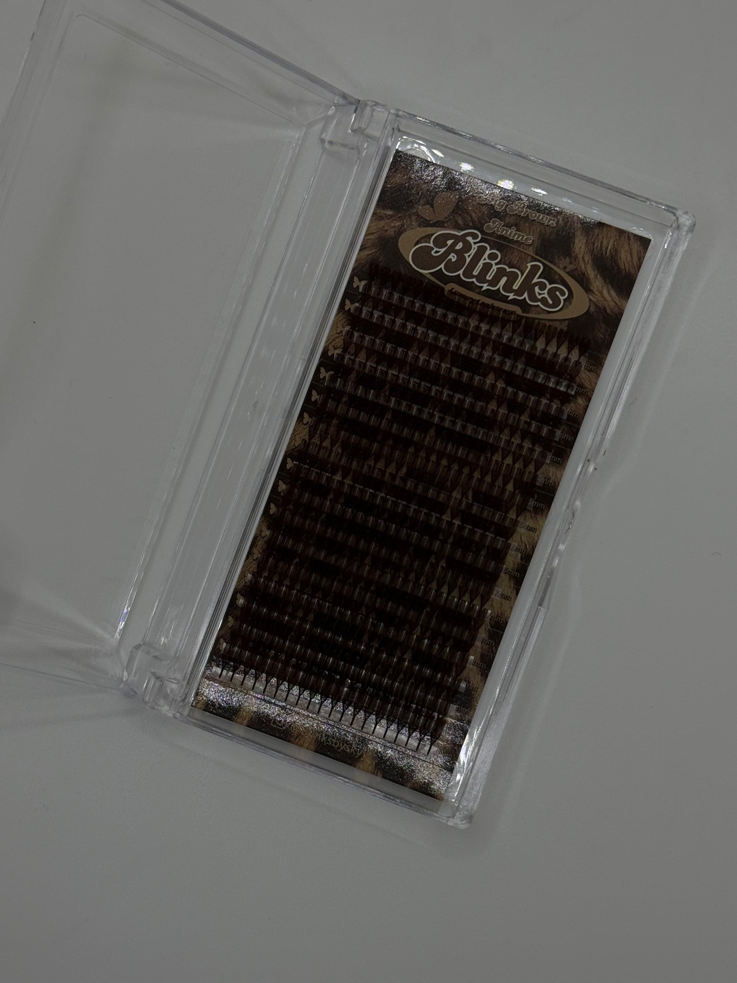 “BIG BROWN ANIME BLINKS” MIXED LENGTH SPIKES
